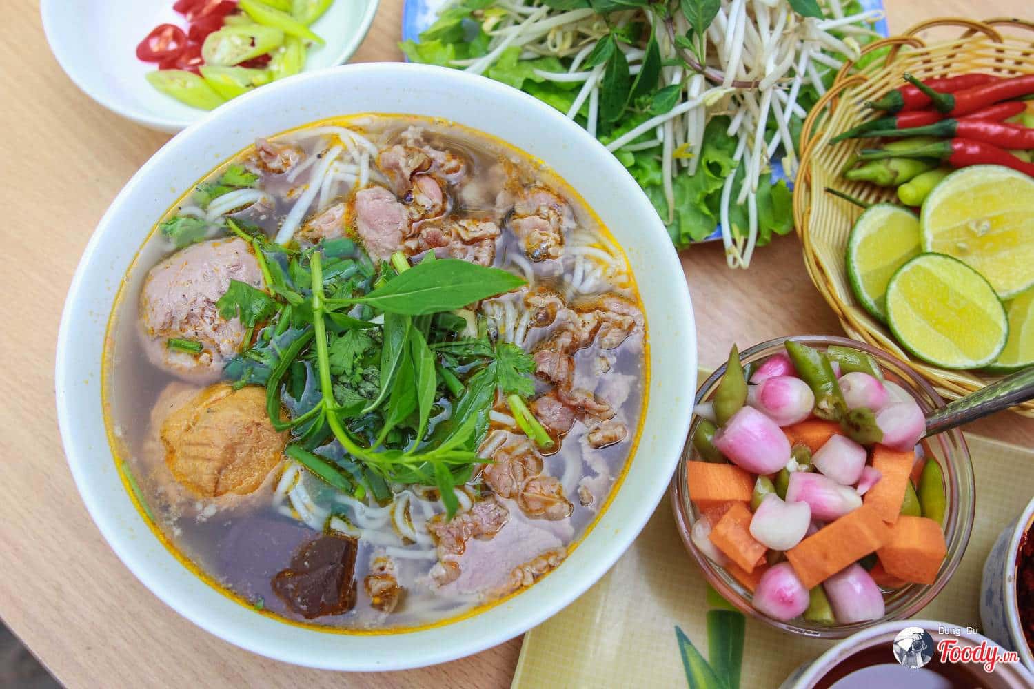 bun bo me mui da nang