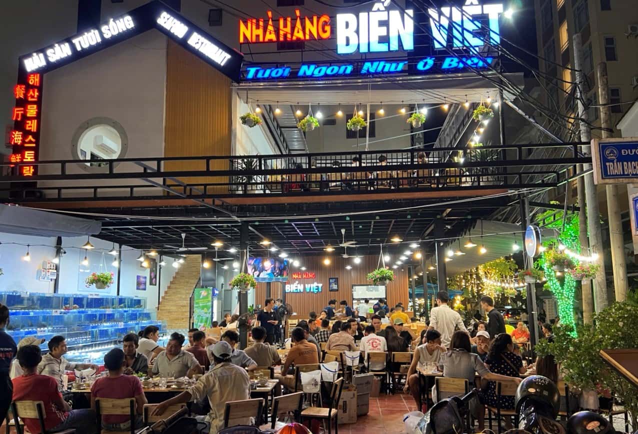 nha hang hai san bien viet da nang