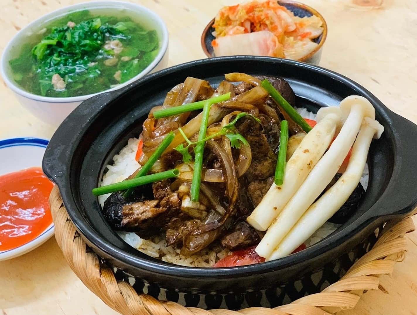 an nam quan com nieu da nang