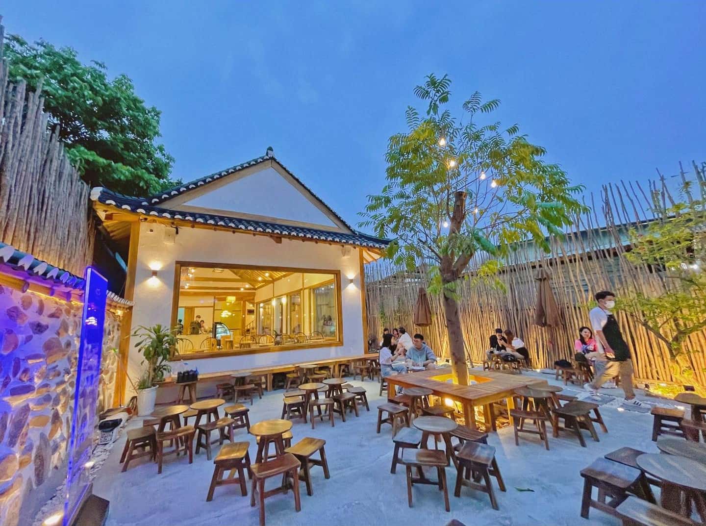 quan korea kiwa cafe da nang