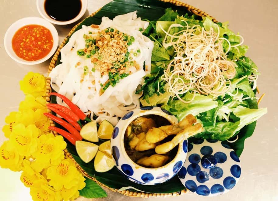 quan mi quang ech bep trang da nang