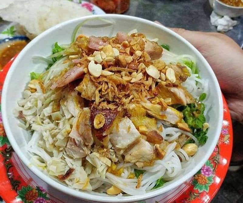quan-bun-chu-quang-da-nang