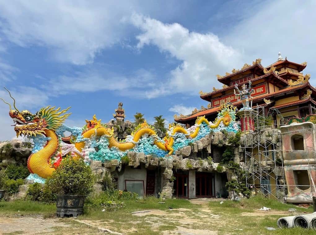 chua quan the am da nang