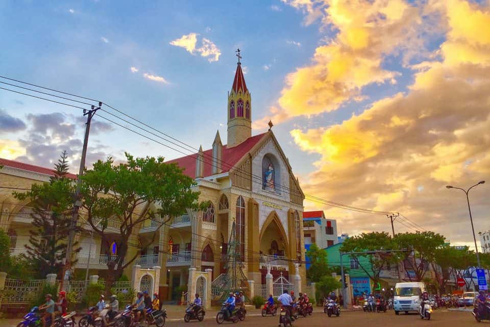 nha tho giao xu hoa cuong da nang 