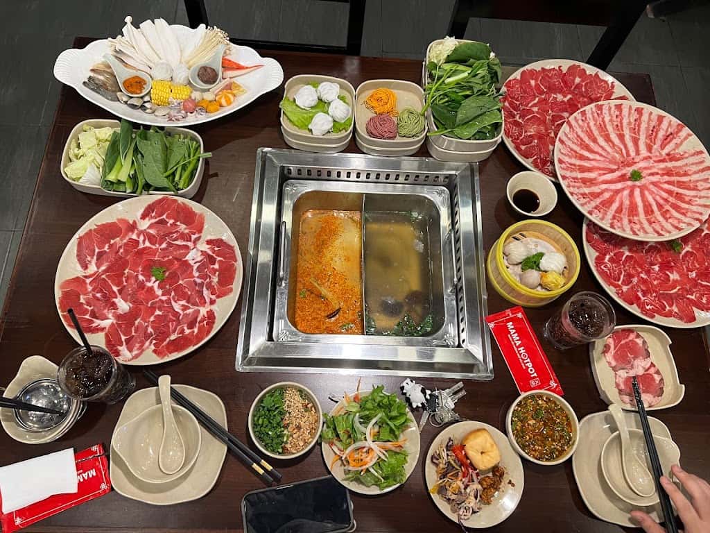 nha hang mama hotpot buffet vo van kiet da nang