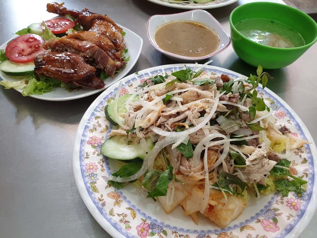 quan com tu tai da nang 