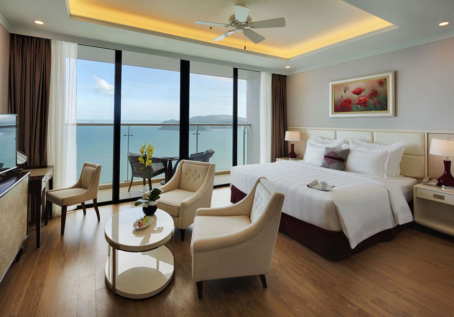 vinpearl condotel empire nha trang