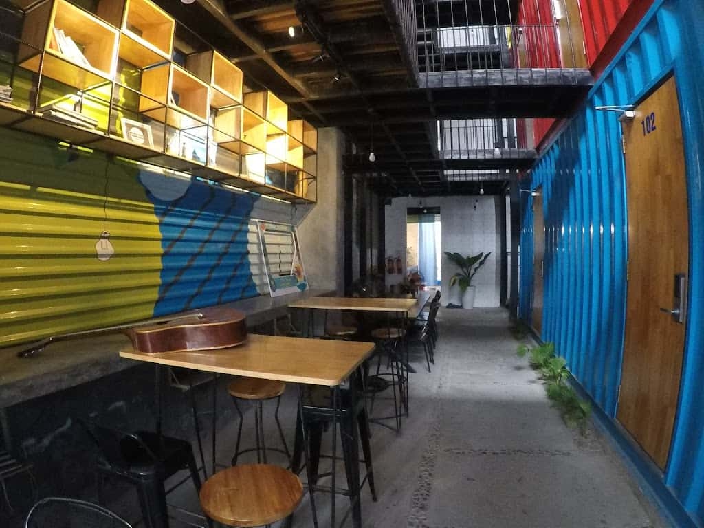 ccasa hostel coffee bar nha trang 