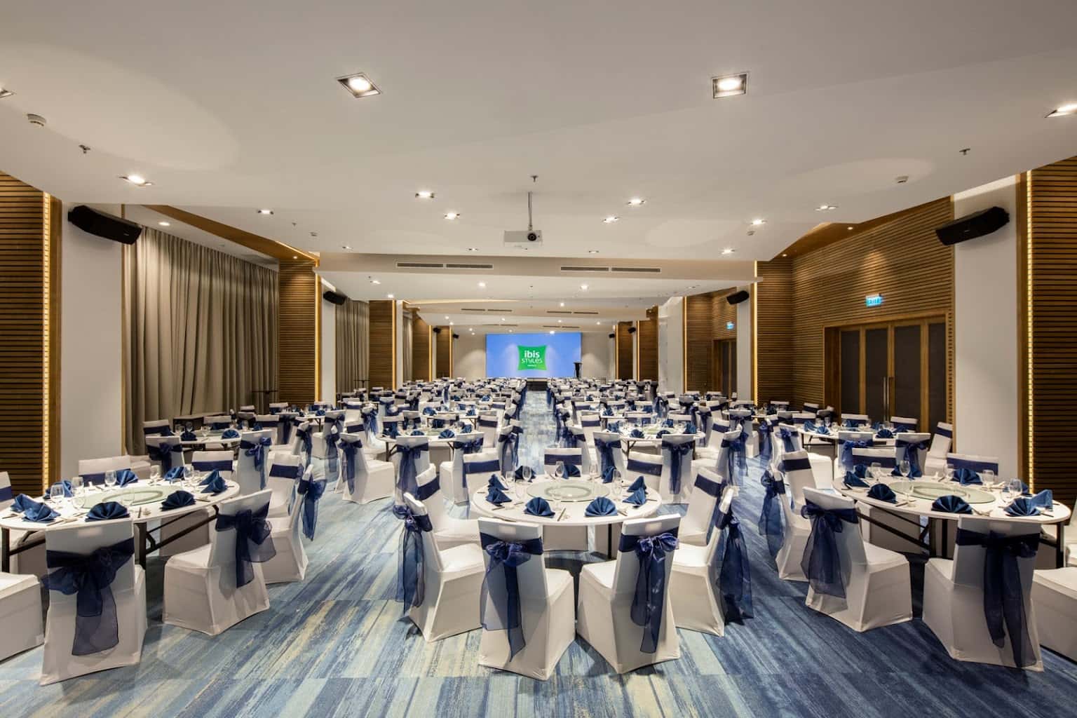 ibis styles nha trang