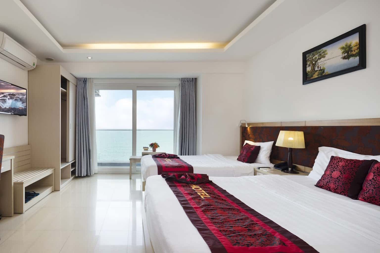 blue pearl hotel nha trang