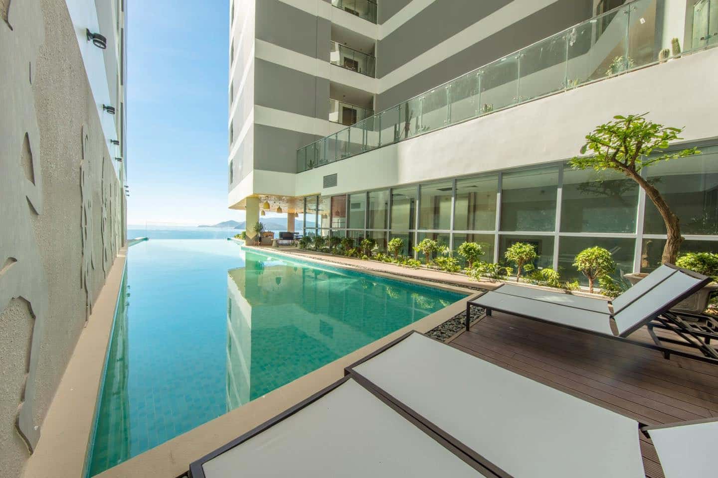 handy panorama nha tran ocean view