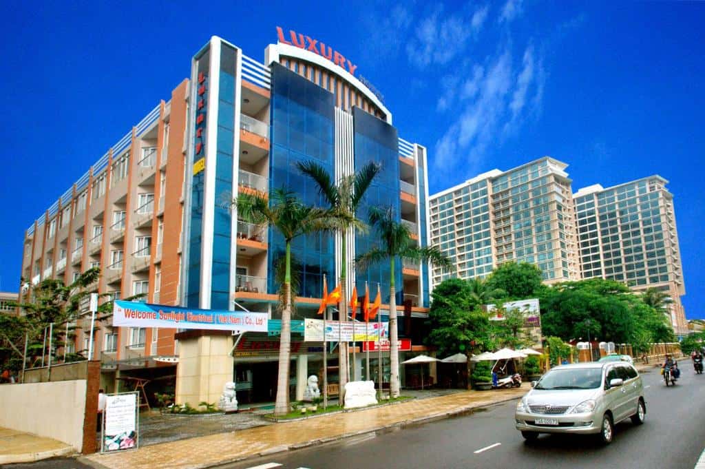 luxury nha trang hotel 