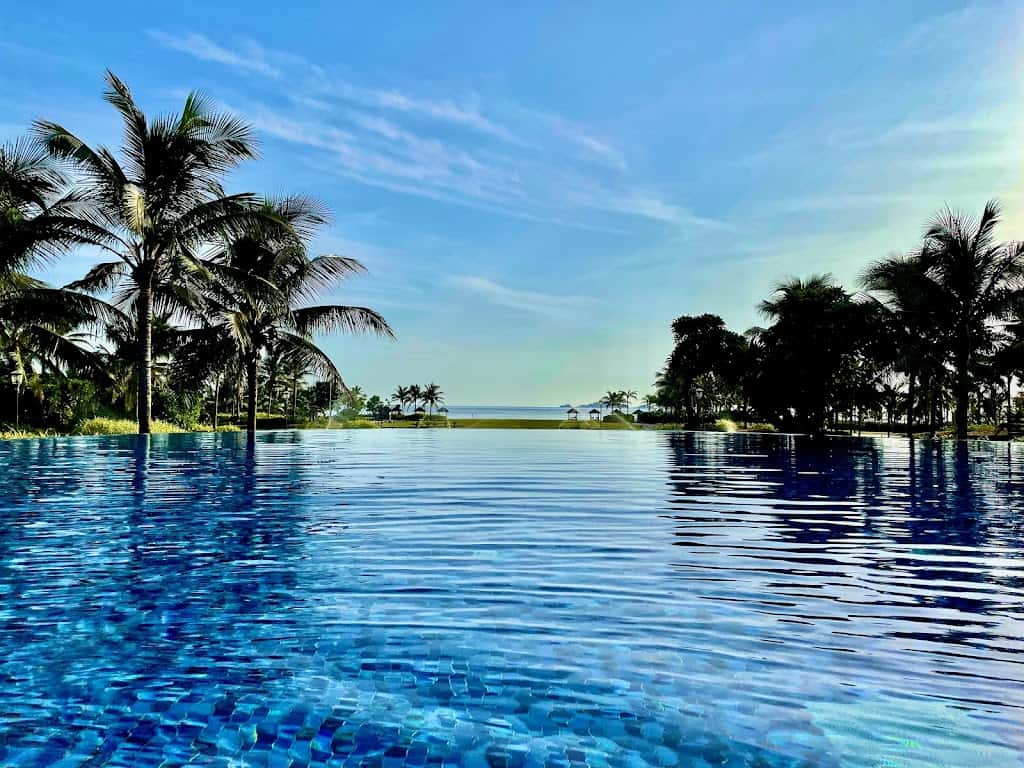 wyndham grand kn paradise cam ranh nha trang