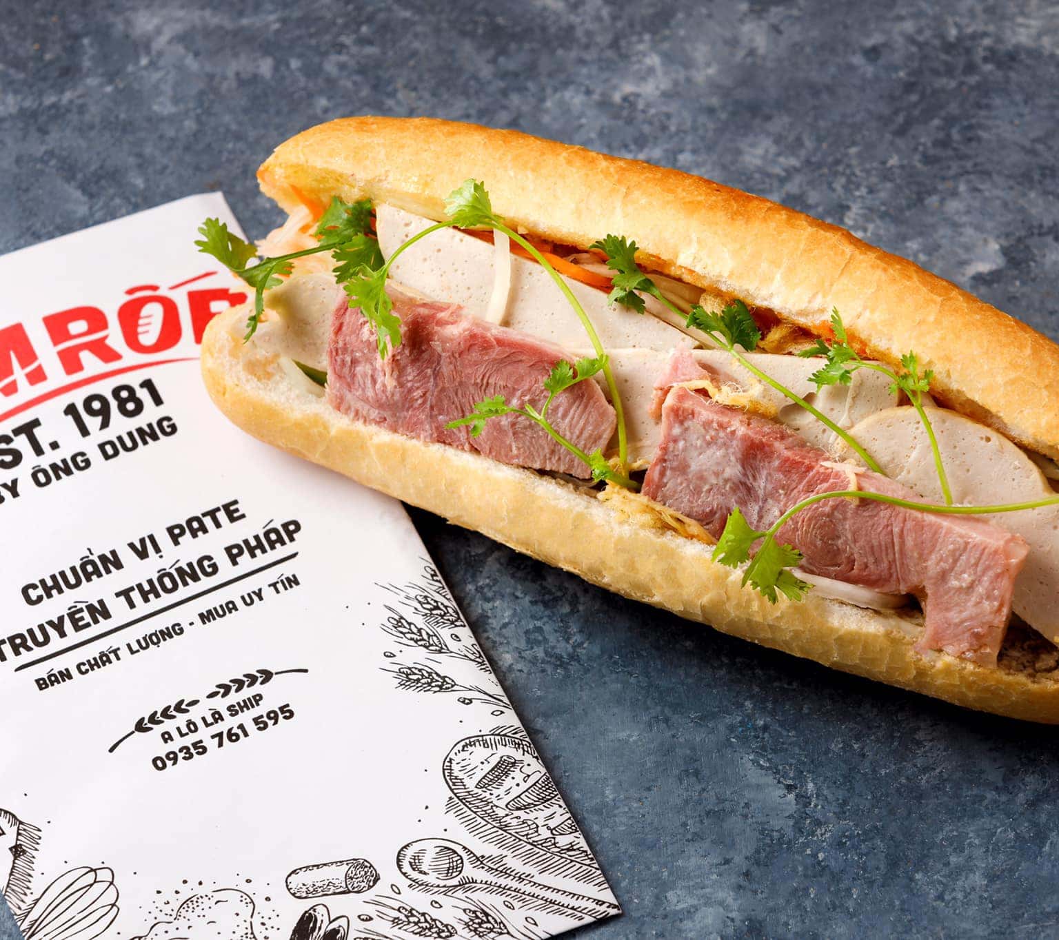 tiem banh mi rom rop nha trang