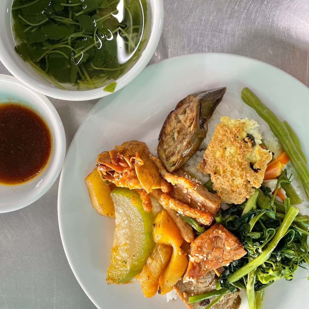quan com chay au lac nha trang 