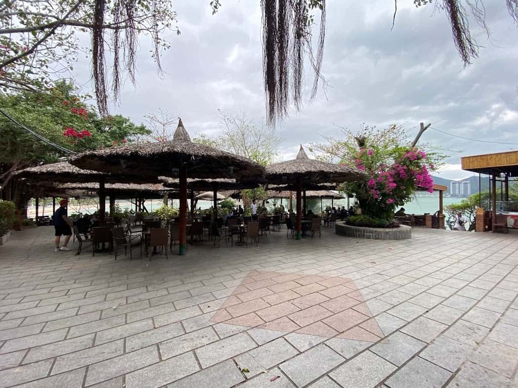 coffee bake hon chong nha trang