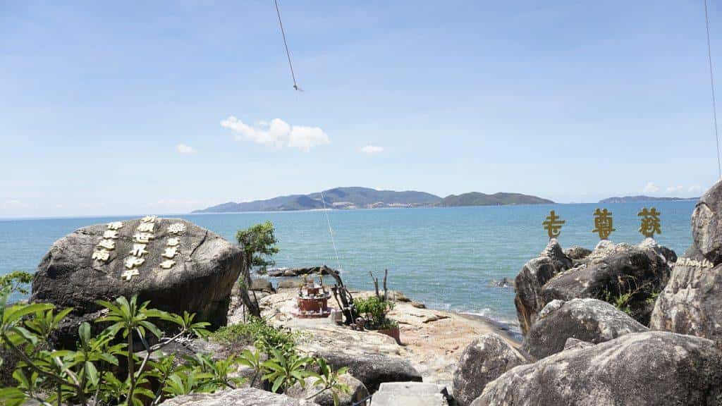 chua tu ton nha trang