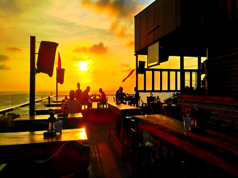 rooftop sky bar phu quoc