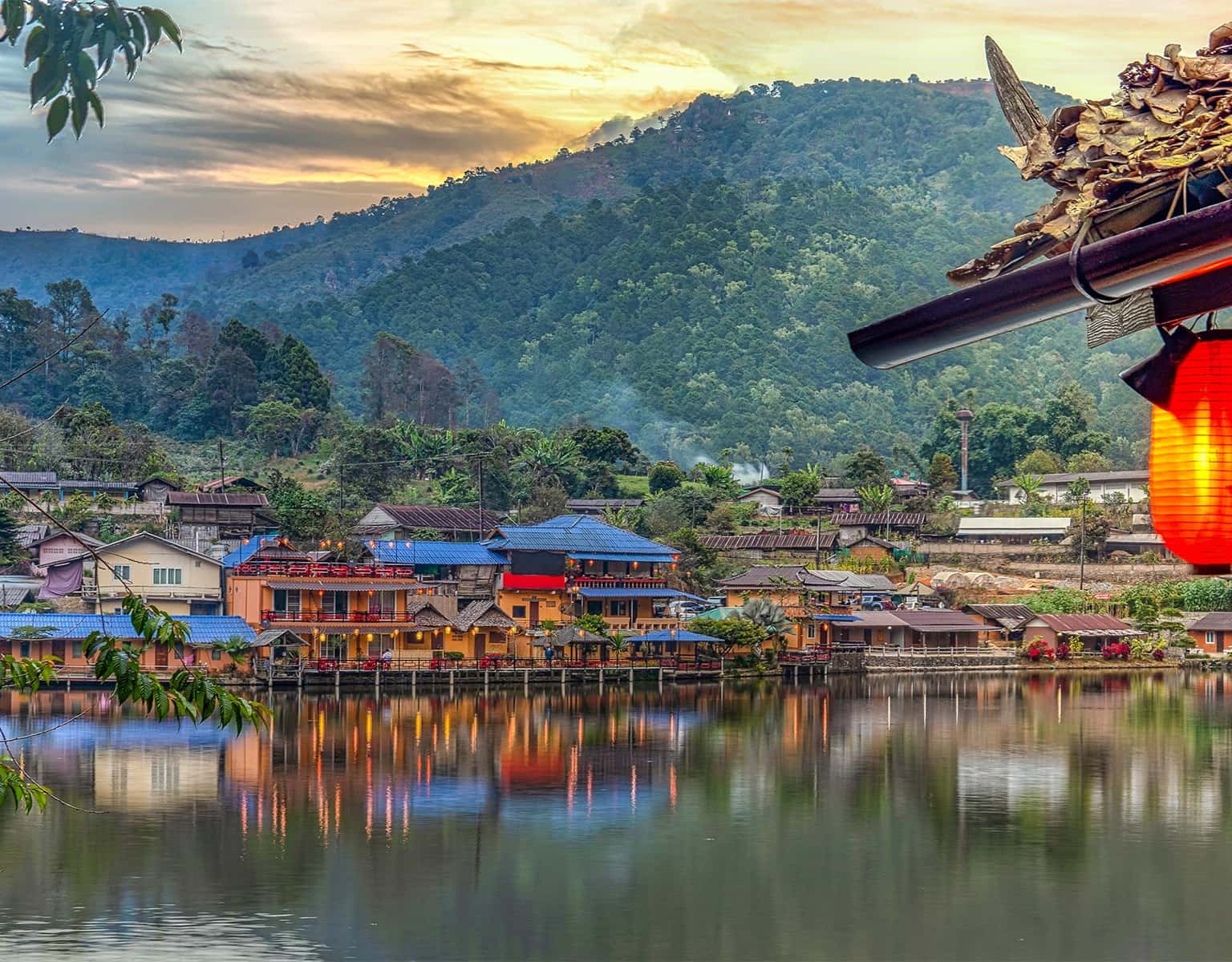 ban rak thai village 