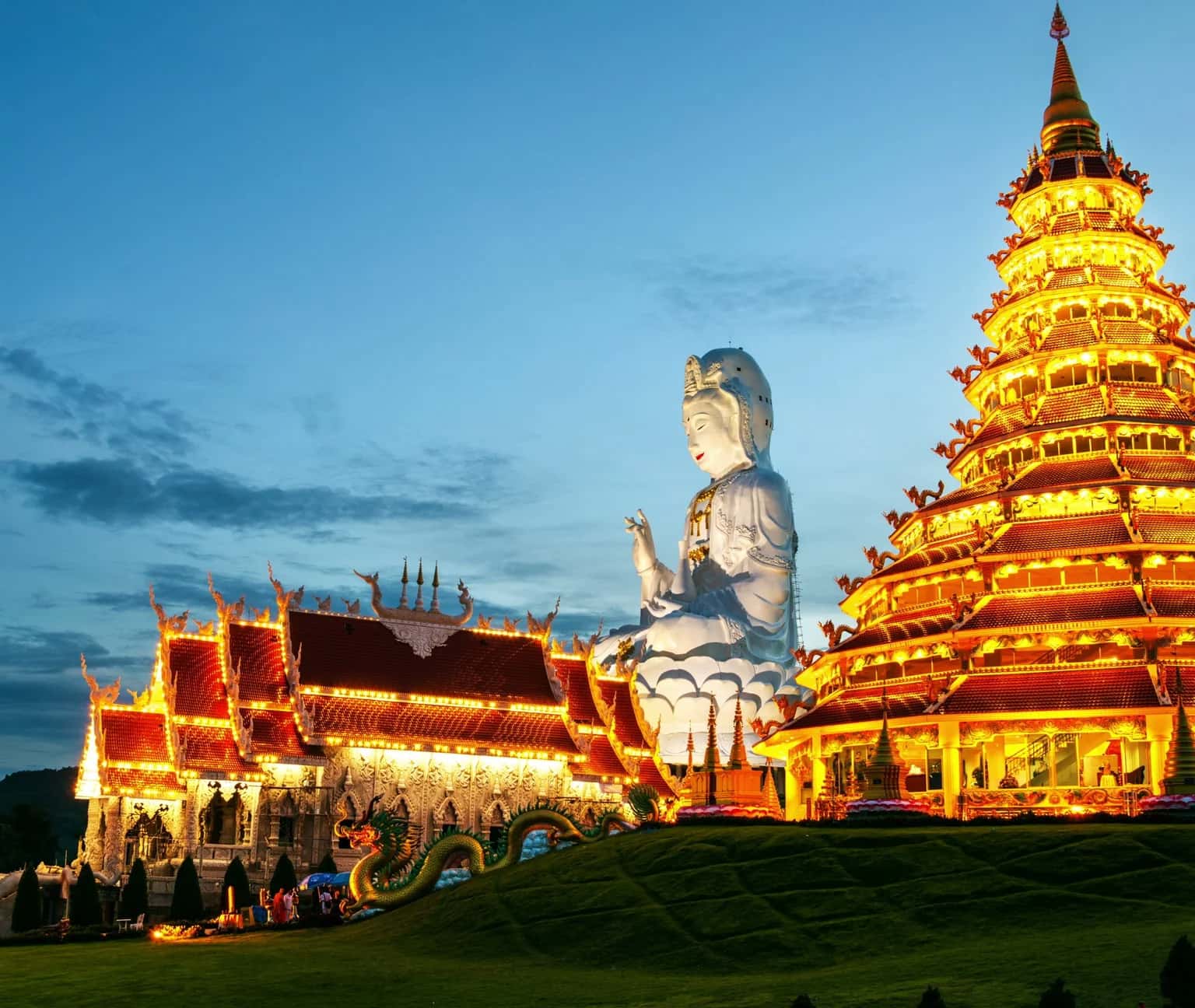 wat huay pla kung temple