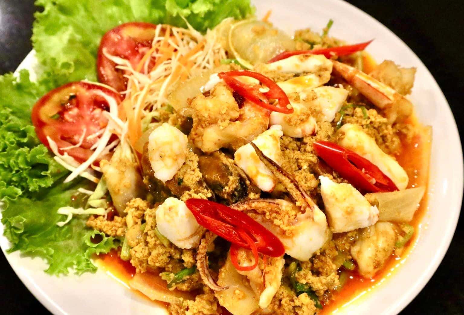 talad nam seafood thailand 