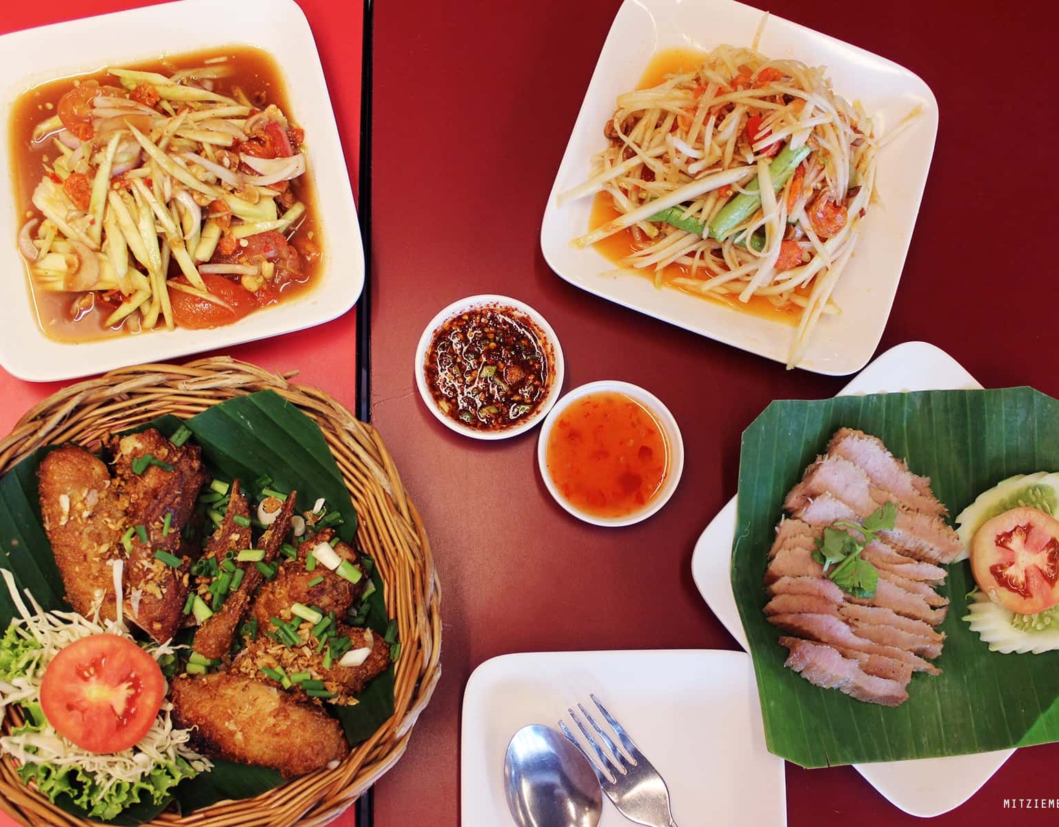 son tam nua thailand