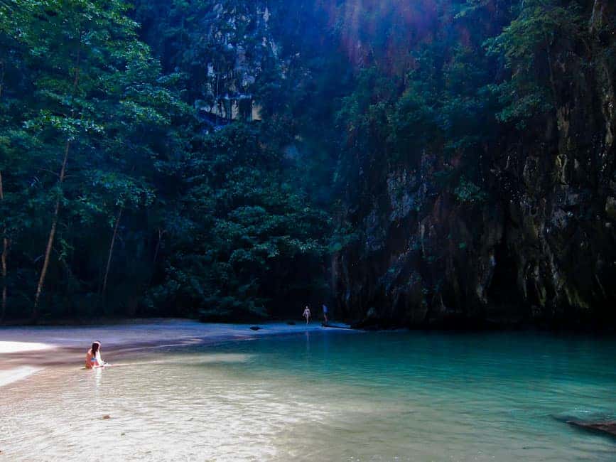 hang dong morakot thai lan
