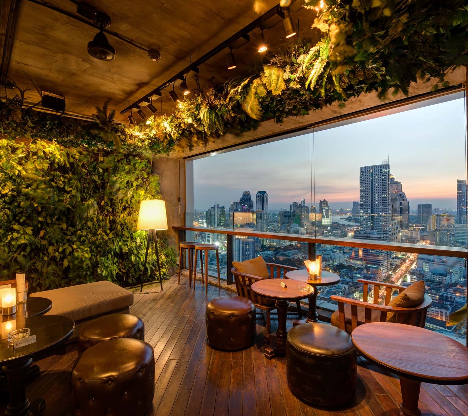 scarlett wine bar and restaurant thailand