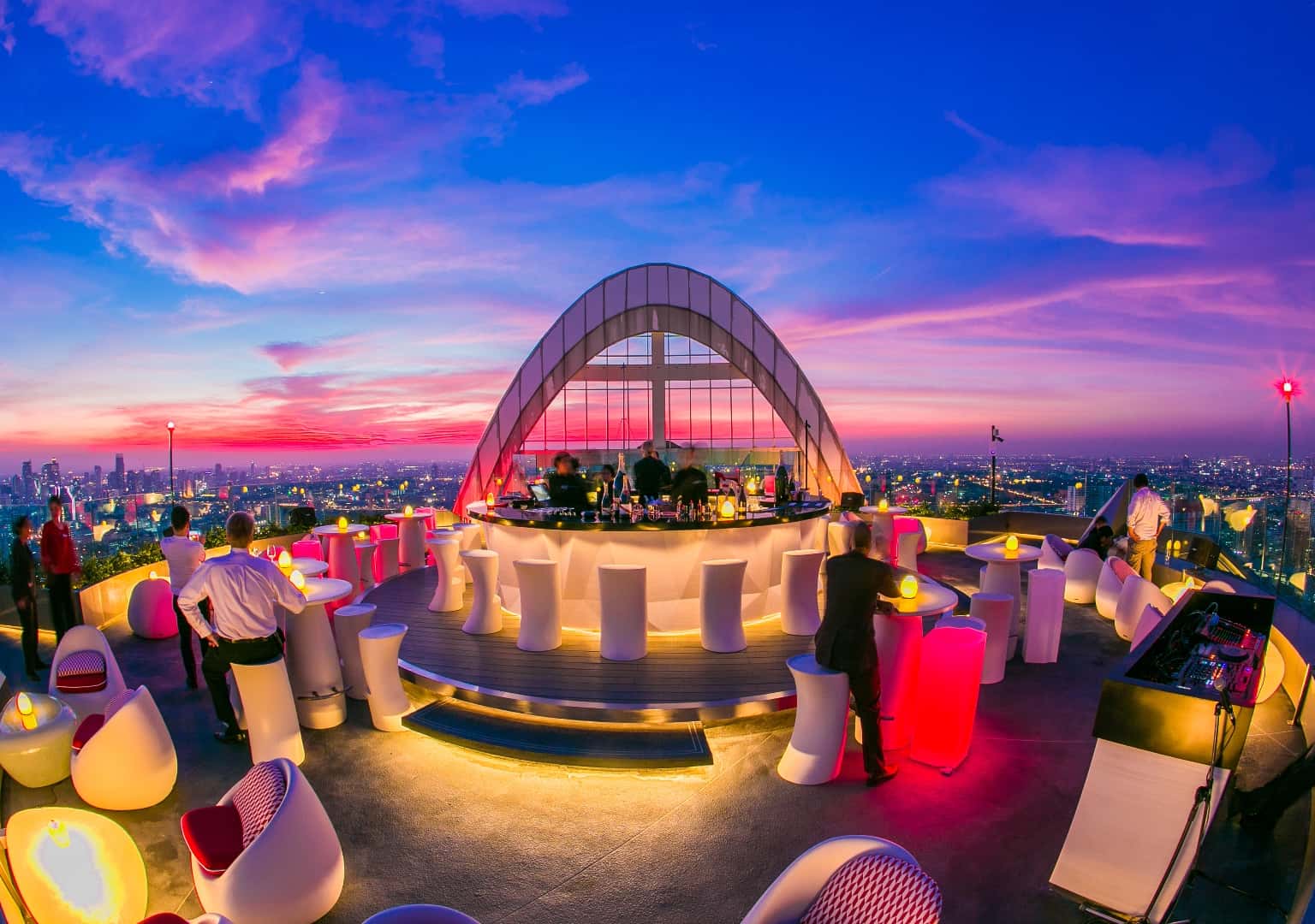 cru champagne bar thailand