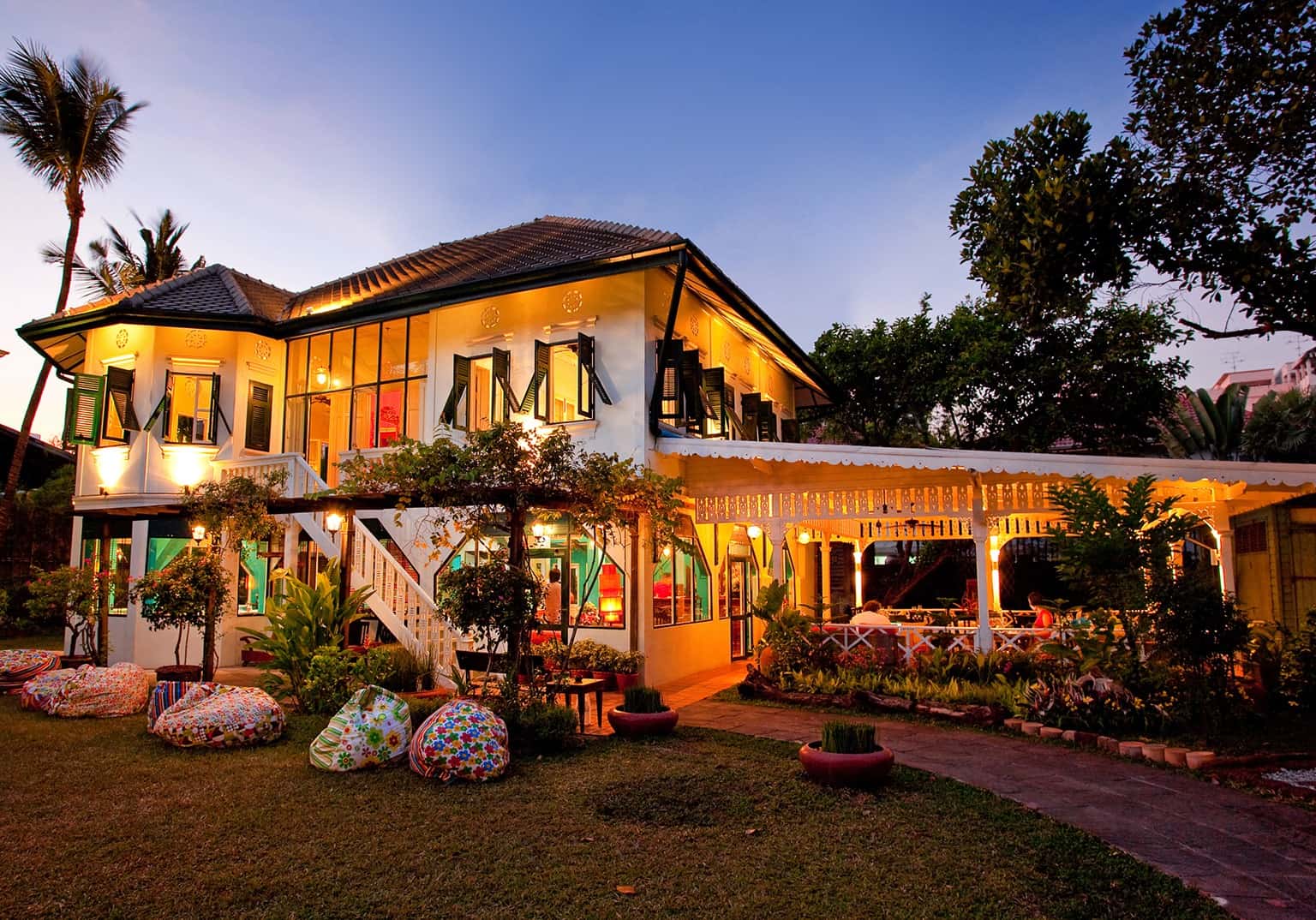 issaya siamese club thailand