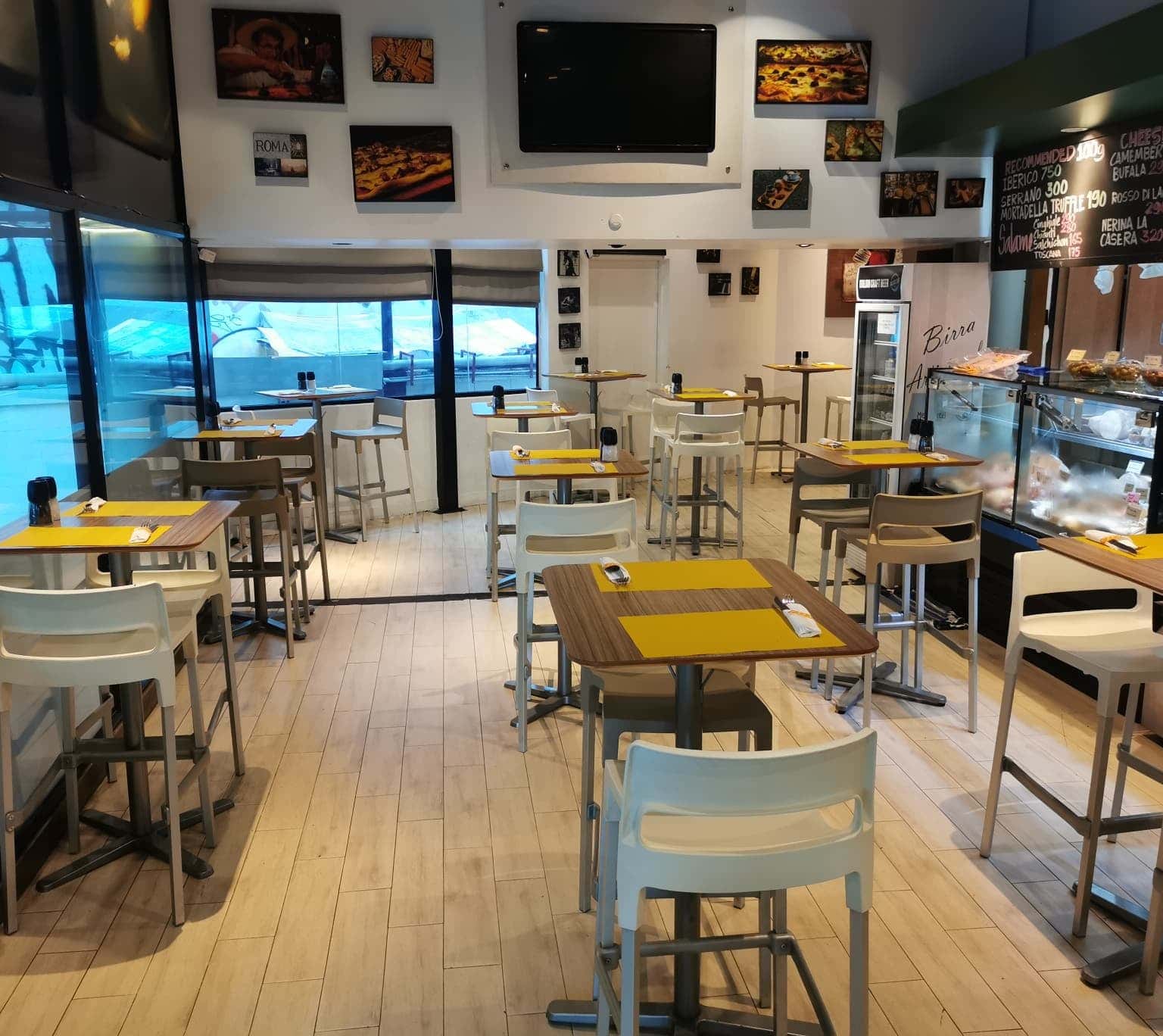 pala pizza romana & bistrot thailand
