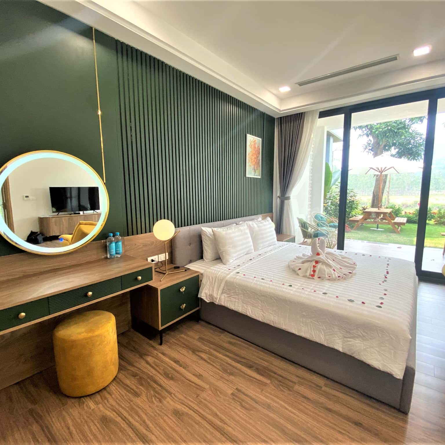 phong ngu 2 ha 24 venus dai lai vinh phuc 