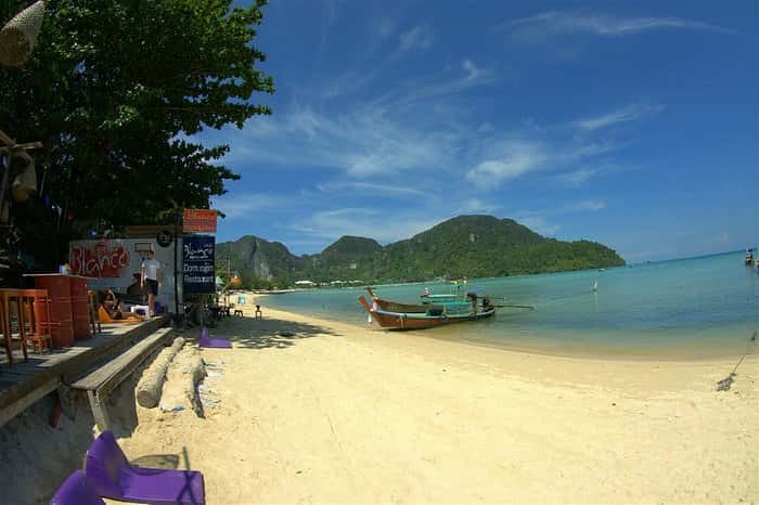 Blanco Dorm Room and Restaurant Koh Phi Phi