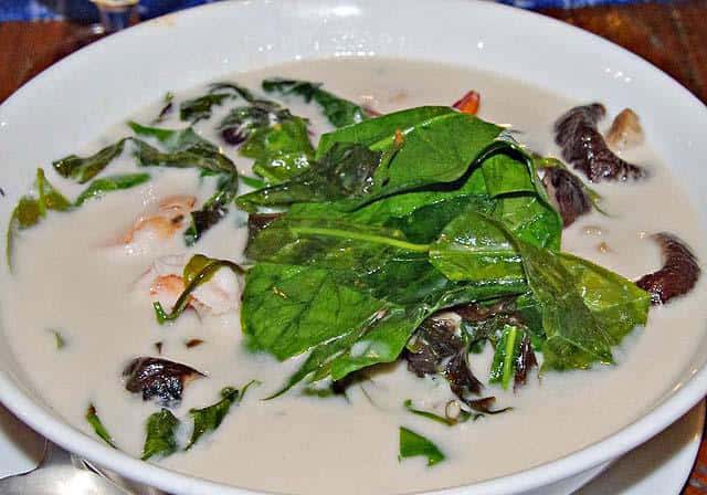 pak miang tom kati koong sot phuket thai lan