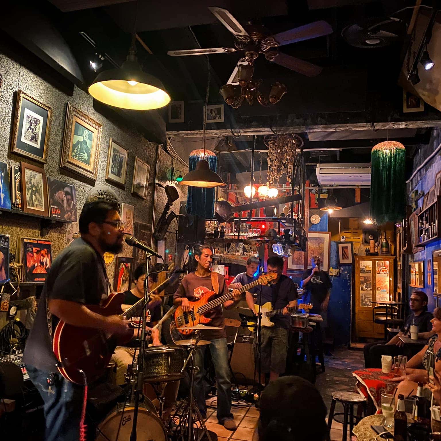 adhere 13th blues bar thailand