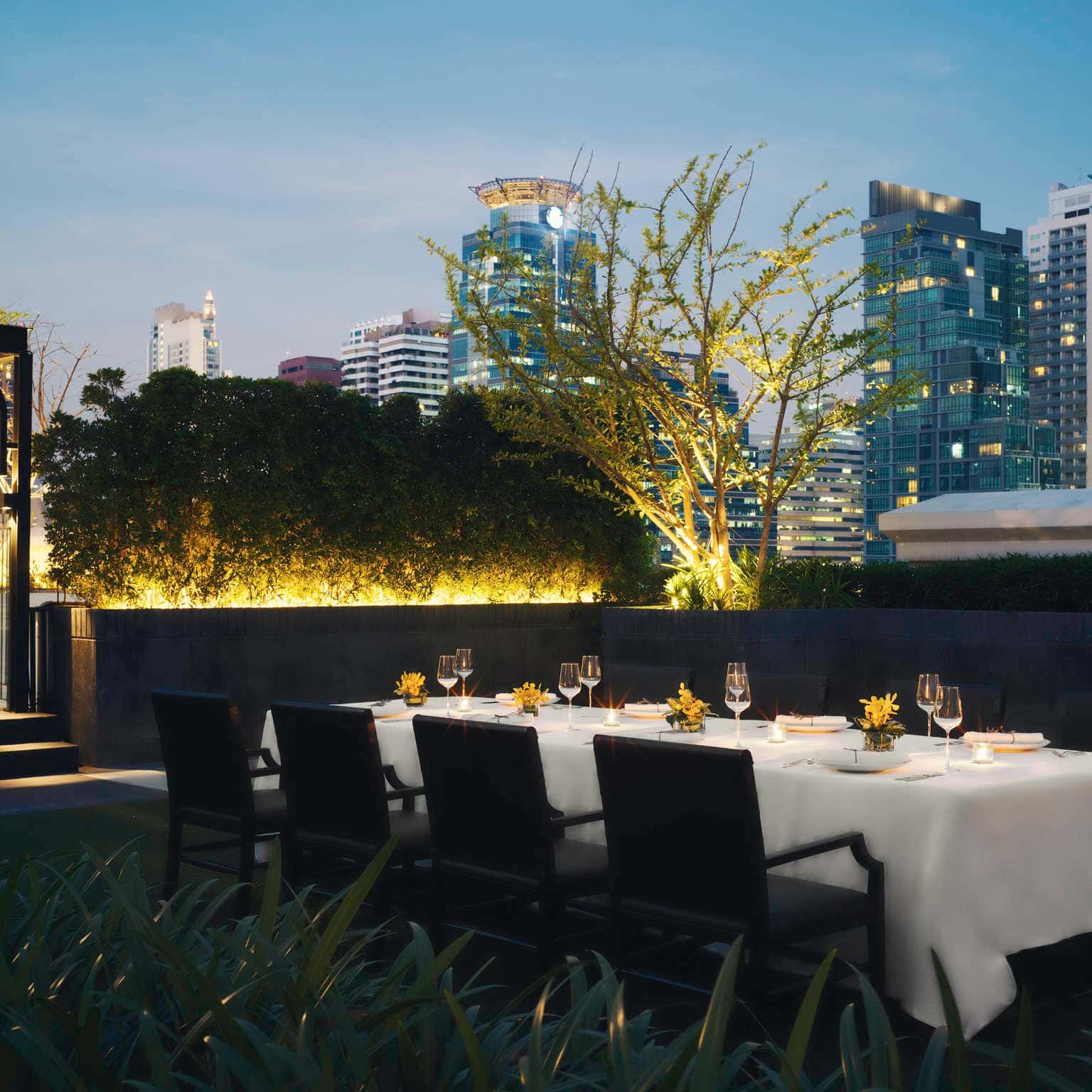 movenpick hotel sukhumvit 15 bangkok thailand