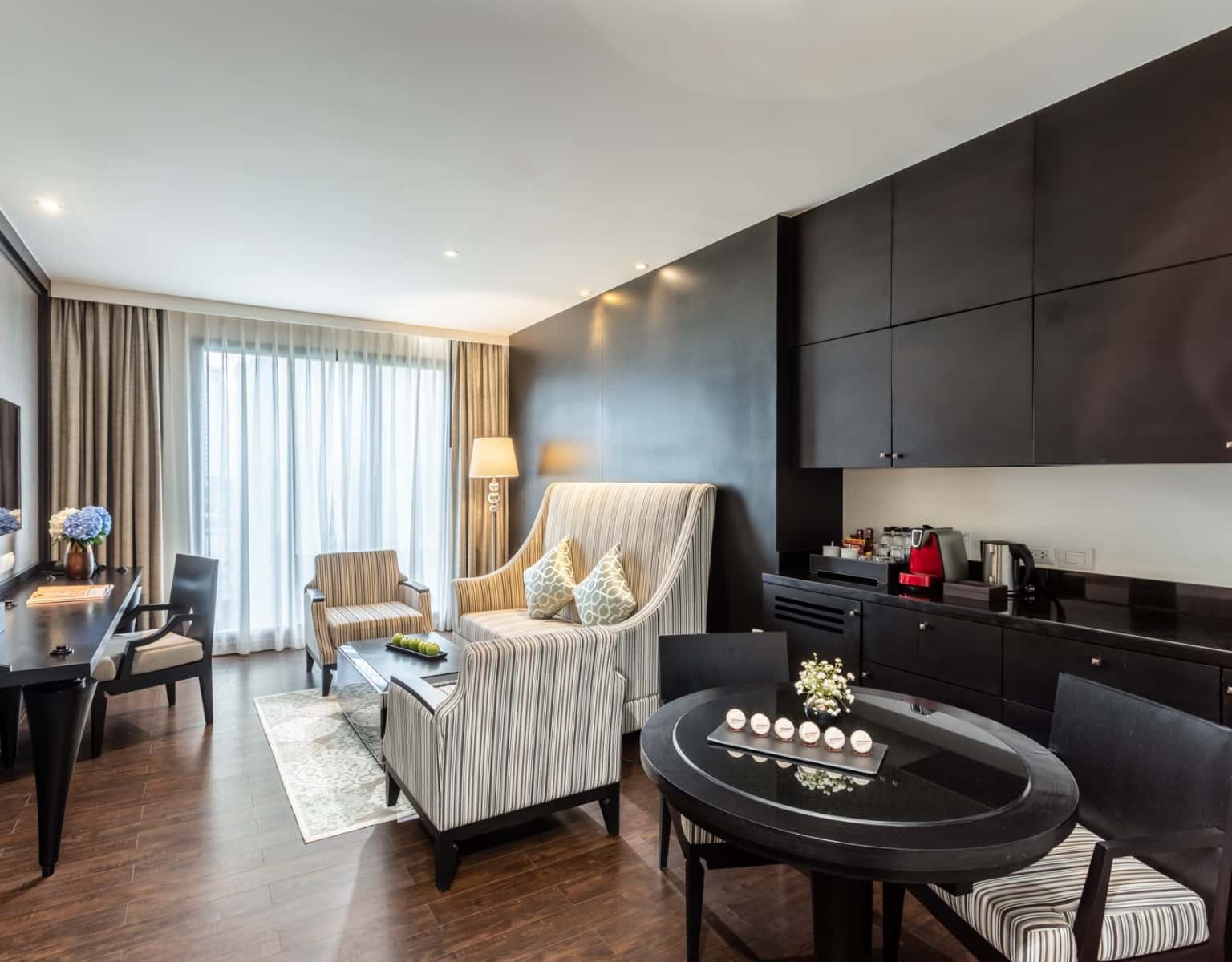 movenpick hotel sukhumvit 15 bangkok thailand