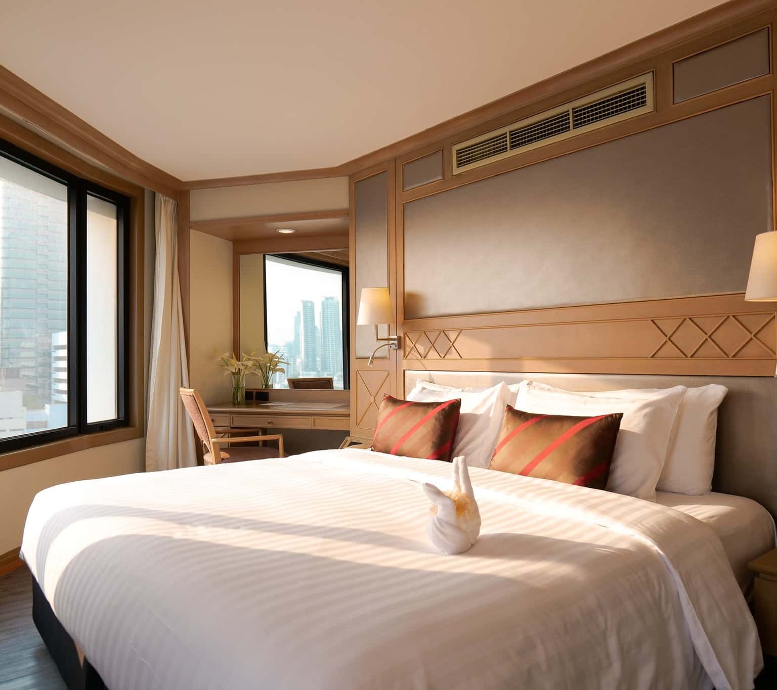 grand mercure bangkok atrium thailand