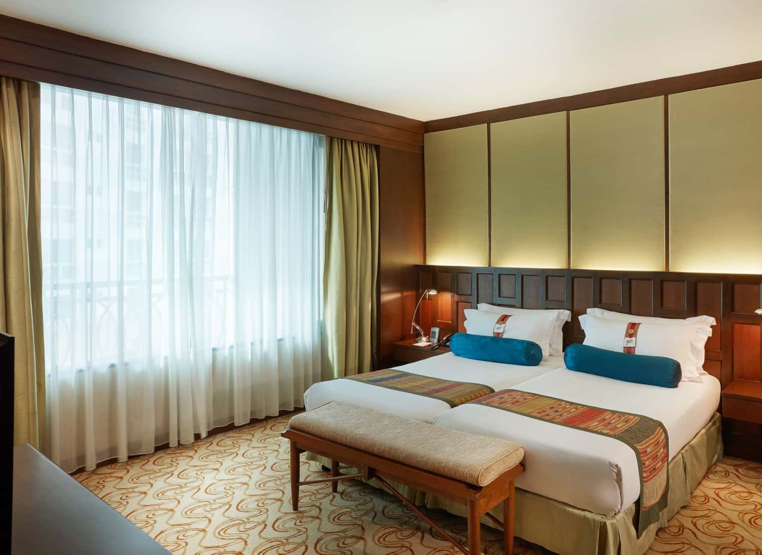 the davis bangkok hotel 