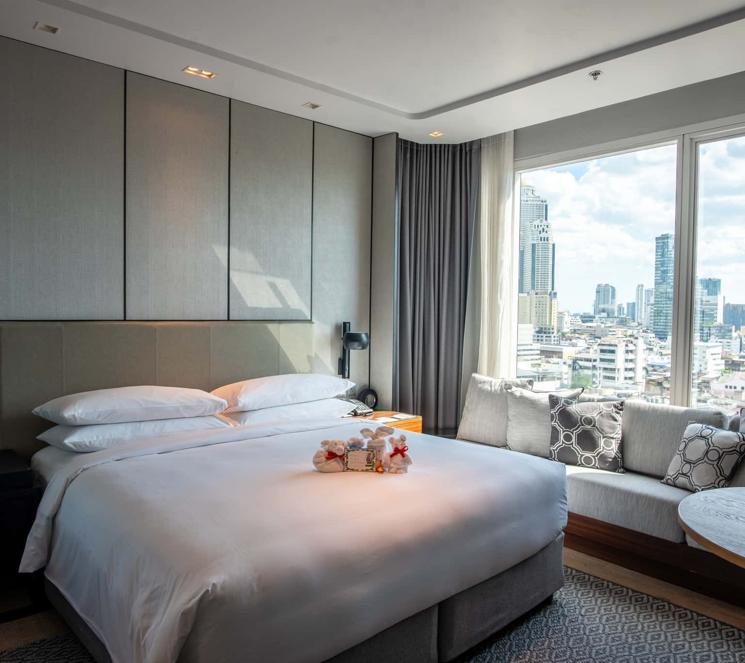 bangkok marriott hotel the surawongse thailand