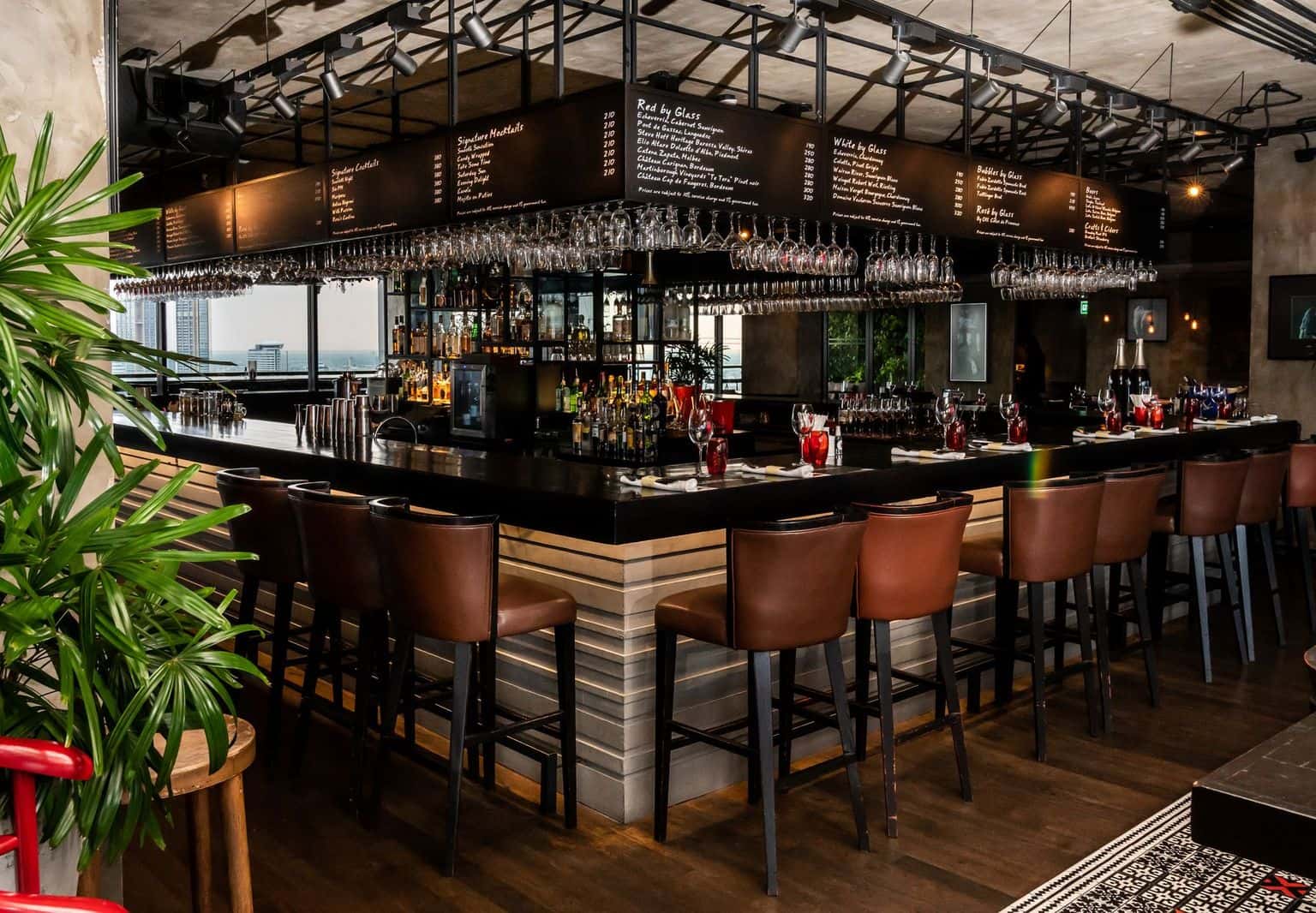 scarlett wine bar & restaurant thailand