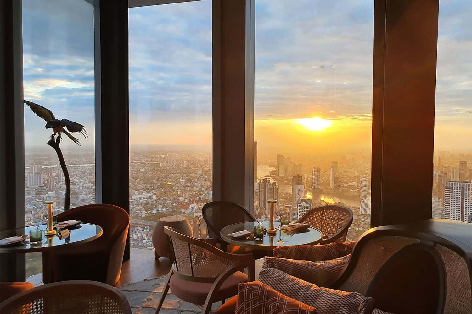 mahanakhon bangkok sky bar thailand