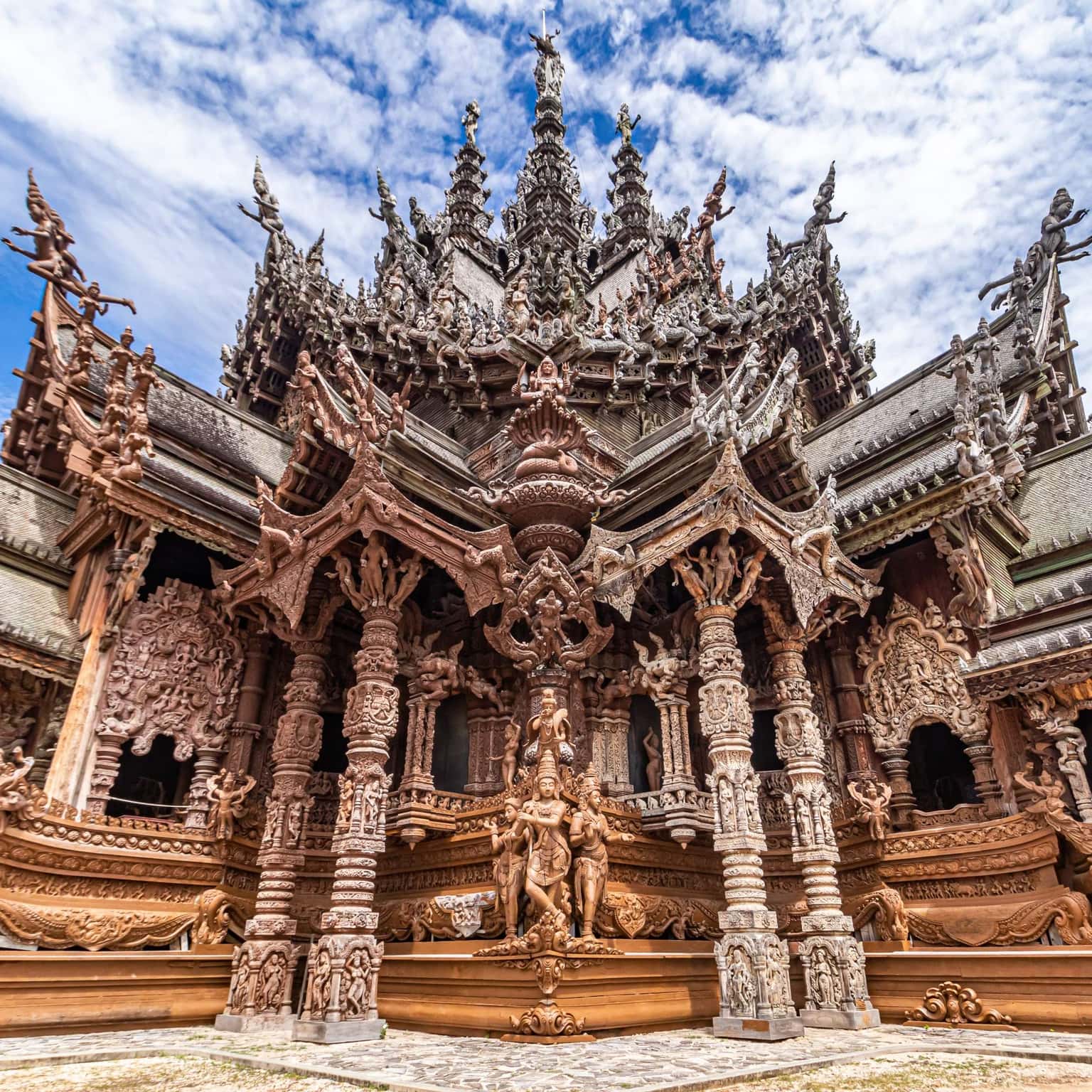 sanctuary-of-truth-pattaya