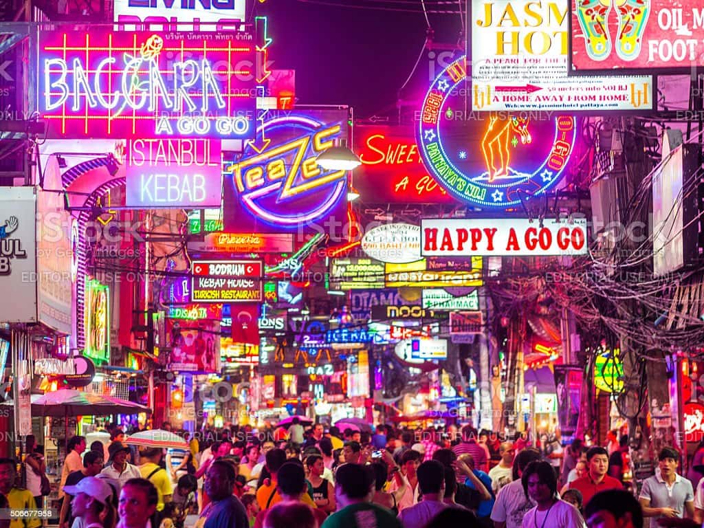 Tất cả những điều bạn cần biết về khu đèn đỏ Pattaya, Thái Lan