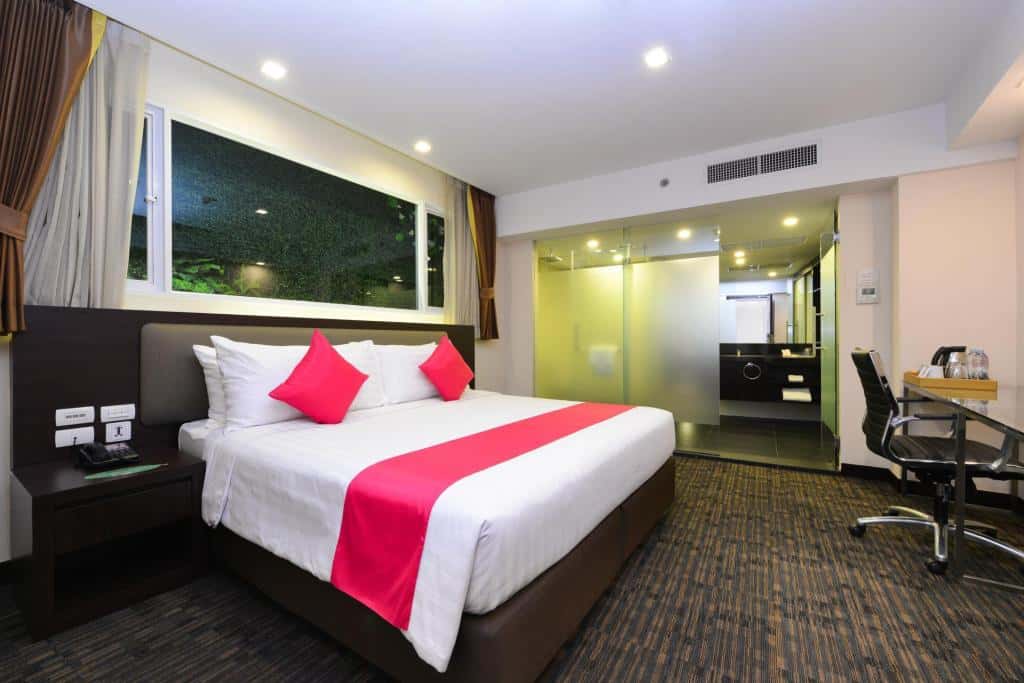 hotel royal bangkok chinatown thailand