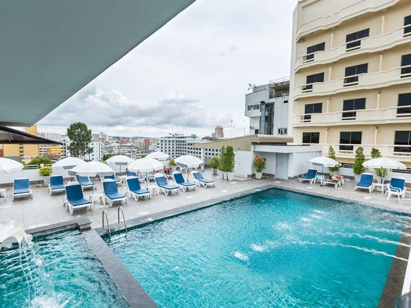 flipper house hotel pattaya