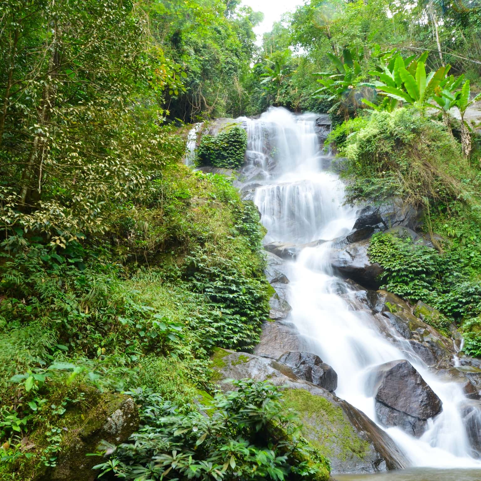 huai kaeo waterfall