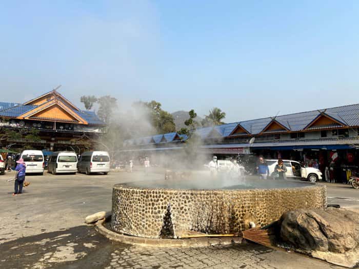 mae kachan hot spring chiang rai
