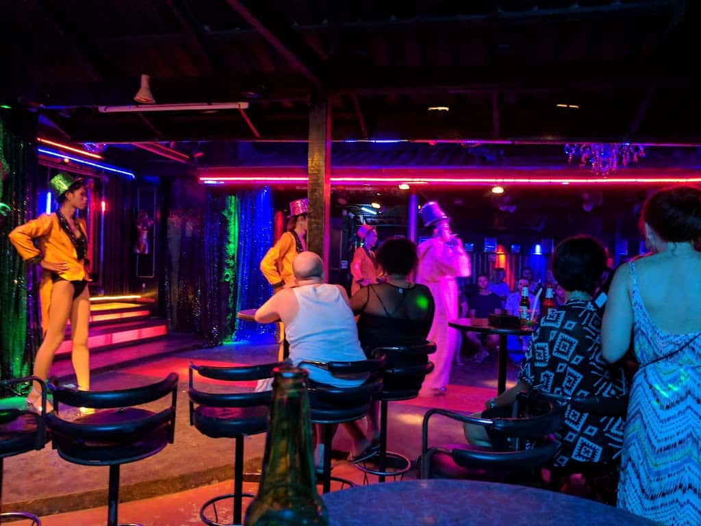 queen's cabaret thailand