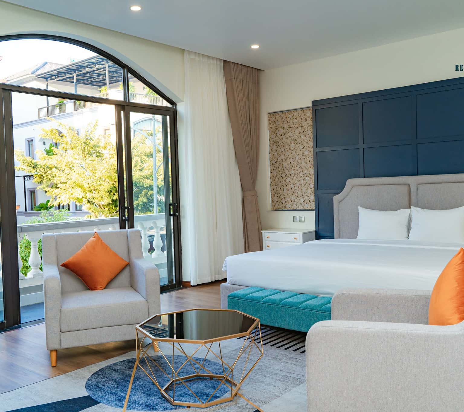 tt1 05 beverly hill ha long